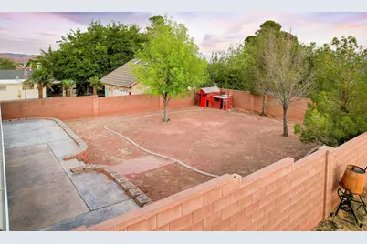 172 E 100 S, Ivins, UT 84738 - Photo 20