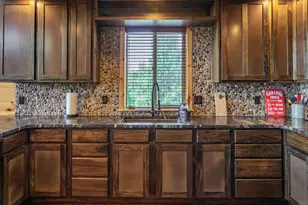 2450 E Oak Tree Dr, Virgin, UT 84779 - Photo 10