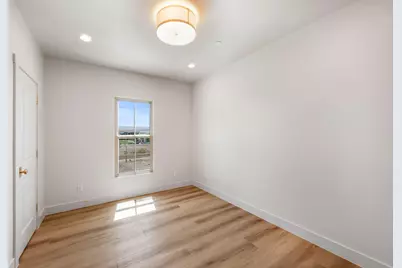 720 W Vista Sur Ln #16, Saint George, UT 84790 - Photo 20