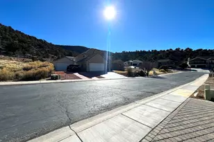 1082 E Matchstick Way, Cedar City, UT 84721 - Photo 8