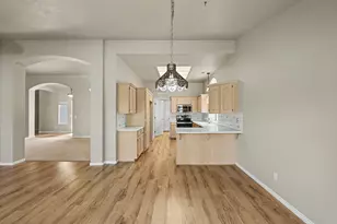 39 N Valley View Dr, Saint George, UT 84770 - Photo 14