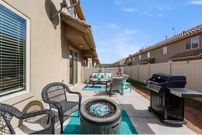 150 N 1100 E #17, Washington, UT 84780 - Photo 18