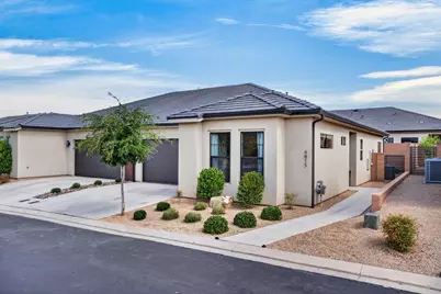 4815 S Wallace Dr, Saint George, UT 84790 - Photo 2