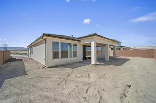 2453 E Malitsoh Way, Saint George, UT 84790 - Photo 38