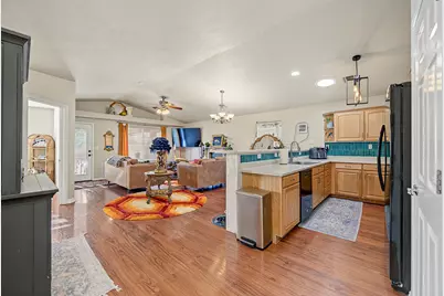 2426 S 770 W, Hurricane, UT 84737 - Photo 16