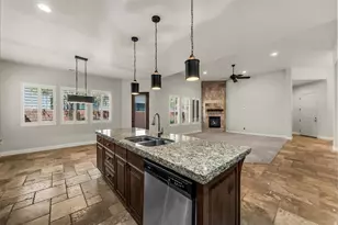 3308 S Red Sands Way, Hurricane, UT 84737 - Photo 8