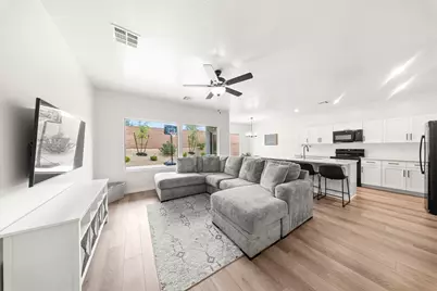 1453 White Hollow Ln, Saint George, UT 84790 - Photo 4