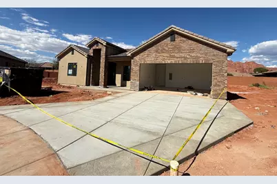 544 S Harmony Ave, Ivins, UT 84738 - Photo 2