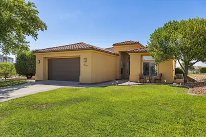 1019 W Shadow Ridge Dr, Washington, UT 84780 - Photo 2