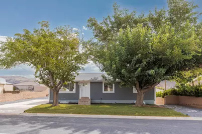 930 N 260 E, Hurricane, UT 84737 - Photo 2