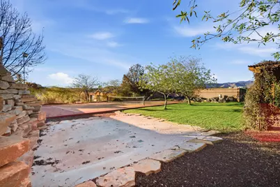 1025 N Ruby Place, Washington, UT 84780 - Photo 24