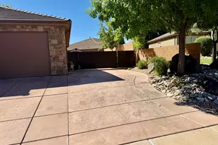 806 S Dixie Dr, Saint George, UT 84770 - Photo 24