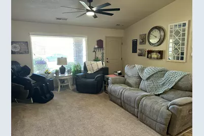 2691 W 410 N, Hurricane, UT 84737 - Photo 2