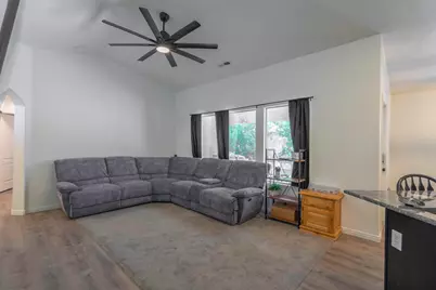 2683 E 370 N, Saint George, UT 84790 - Photo 8