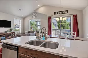 1919 E Fiesta Ln, Washington, UT 84780 - Photo 12