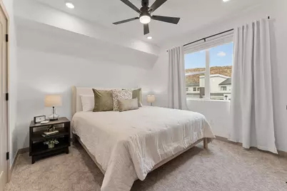 207 N Cliff Side Dr #J303, Hurricane, UT 84737 - Photo 8