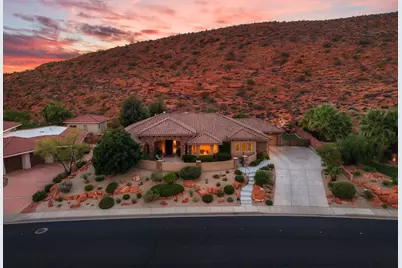 1007 N Sunset Dr, Washington, UT 84780 - Photo 1