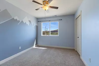 172 W 500 N, Hurricane, UT 84737 - Photo 26