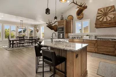 563 E 5020 N, Enoch, UT 84721 - Photo 8