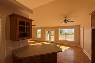 4212 N Quarterhorse Dr, Enoch, UT 84721 - Photo 6