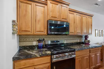 655 E Lost Ridge Dr, Washington, UT 84780 - Photo 12