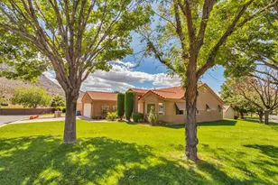 524 S Indian Hills Dr, Saint George, UT 84770 - Photo 1