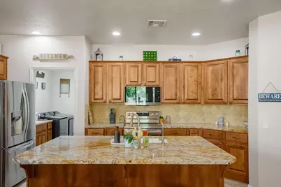 2665 E Upper Canyon Dr, Washington, UT 84780 - Photo 24