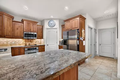 2528 S 2070 East Cir, Saint George, UT 84790 - Photo 24