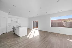 1966 S Queens Gdn Dr, Washington, UT 84780 - Photo 6