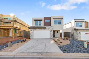 1966 S Queens Gdn Dr, Washington, UT 84780 - Photo 2