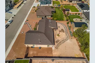 2091 E Mountain View Lp, Enoch, UT 84021 - Photo 42
