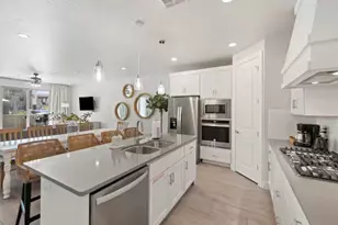 2339 N Park Center Dr, Washington, UT 84780 - Photo 4