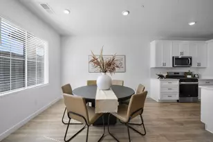 1716 S Viewcrest Dr, Washington, UT 84780 - Photo 30