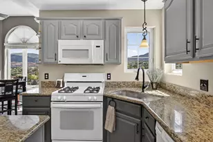 2377 W Beacon Cir, Cedar City, UT 84721 - Photo 16