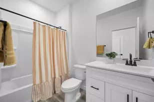 1712 S Viewcrest Dr, Washington, UT 84780 - Photo 16