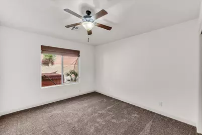 210 W Talon Ct, Ivins, UT 84738 - Photo 14