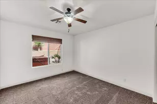 210 W Talon Ct, Ivins, UT 84738 - Photo 14