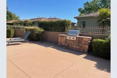 2083 W Monterey Dr, Saint George, UT 84770 - Photo 46