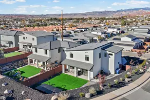 690 E Desert Cactus Dr, Washington, UT 84780 - Photo 6