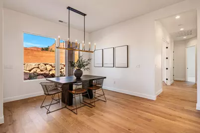 562 W 30 S, Ivins, UT 84738 - Photo 18