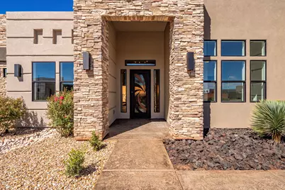 562 W 30 S, Ivins, UT 84738 - Photo 4