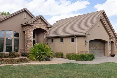 1730 S Arabian Way, Washington, UT 84780 - Photo 4