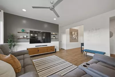 5944 S Sirius Way, Saint George, UT 84790 - Photo 4