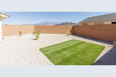 419 S 2250 W, Hurricane, UT 84737 - Photo 28