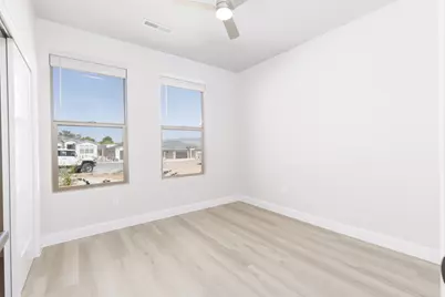 419 S 2250 W, Hurricane, UT 84737 - Photo 6