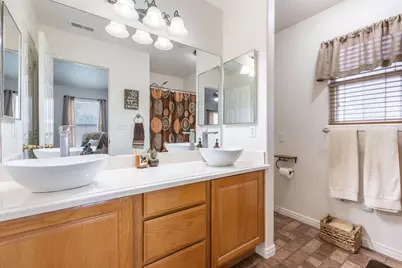 89 E 1050 N, Hurricane, UT 84737 - Photo 22