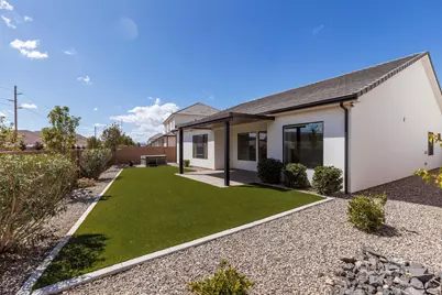 323 S Water Course Dr, Washington, UT 84780 - Photo 38