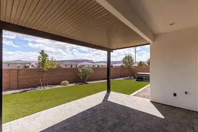 323 S Water Course Dr, Washington, UT 84780 - Photo 32