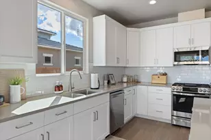 4728 W 2820 S, Hurricane, UT 84737 - Photo 14