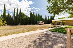 889 S 700 W, Hurricane, UT 84737 - Photo 44
